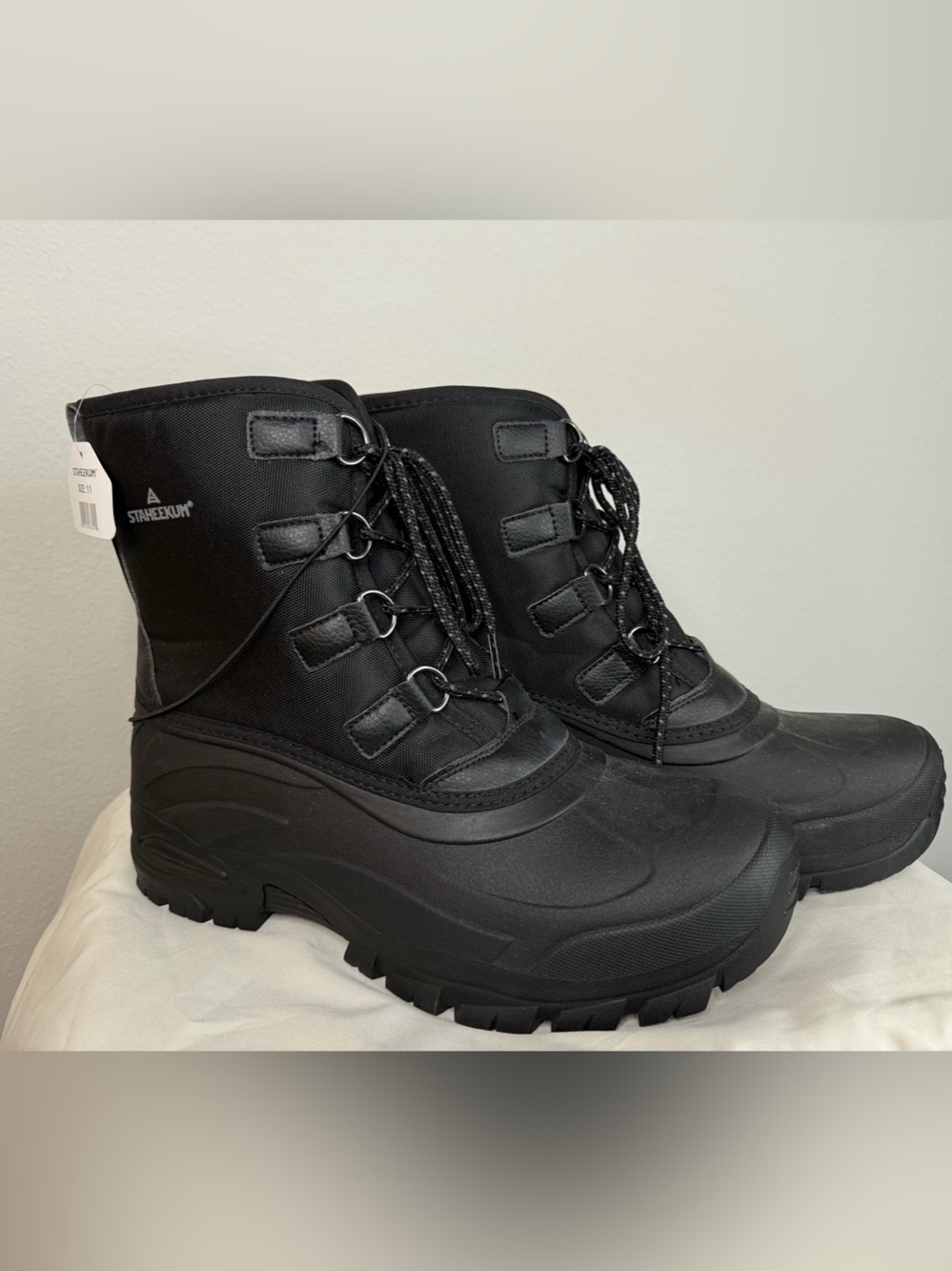NWT! STAHEEKUM Men's Winter Snow Boot Black US 11